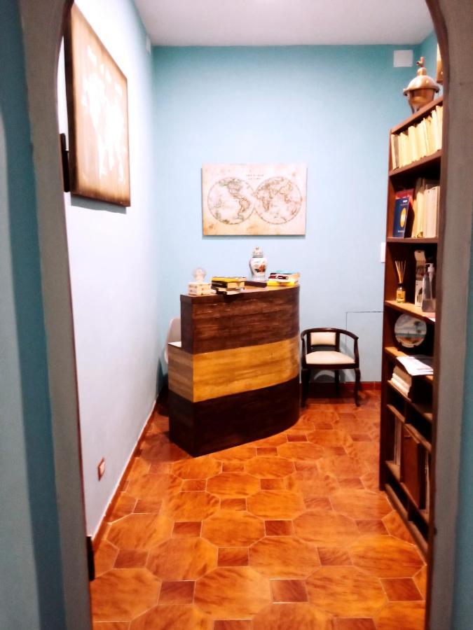 Non Ci Resta Che Napoli Bed & Breakfast エクステリア 写真