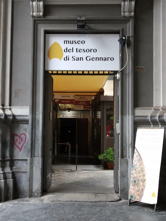 Non Ci Resta Che Napoli Bed & Breakfast エクステリア 写真